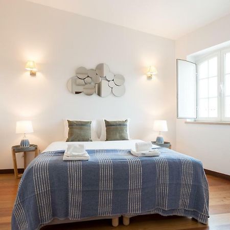 Alfama Modern Two-Bedroom Apartment W/ River View And Parking - By Lu Holidays Лісабон Екстер'єр фото