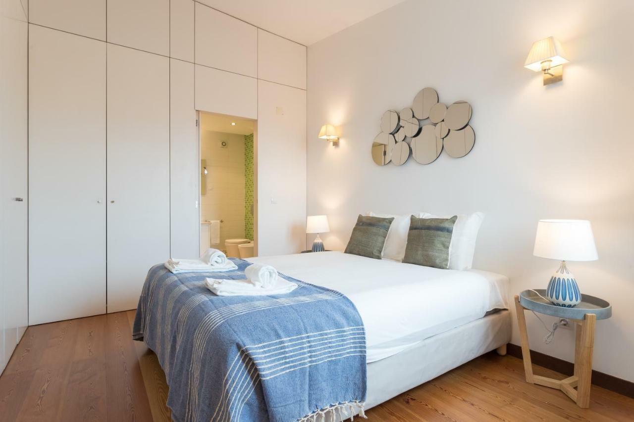 Alfama Modern Two-Bedroom Apartment W/ River View And Parking - By Lu Holidays Лісабон Екстер'єр фото
