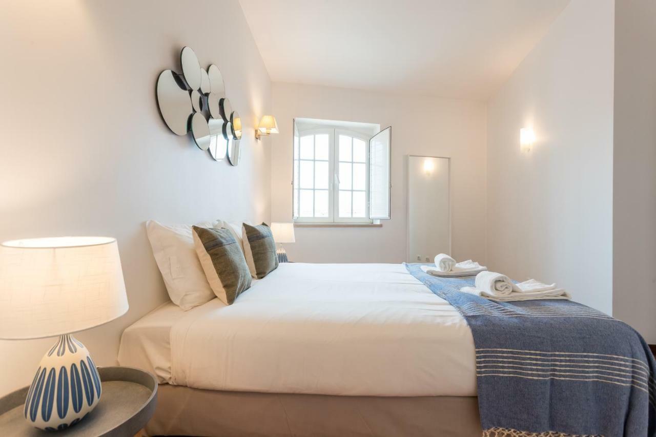 Alfama Modern Two-Bedroom Apartment W/ River View And Parking - By Lu Holidays Лісабон Екстер'єр фото